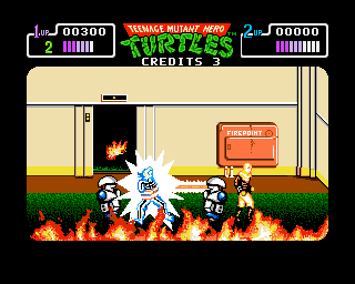 Teenage Mutant Ninja Turtles (Amiga) screenshot: A droid gives him the shock of his life