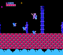 Kid Icarus (NES) screenshot: Harpies!!!