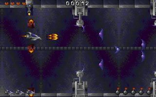 Dark Moon (DOS) screenshot: Enemy base level #2