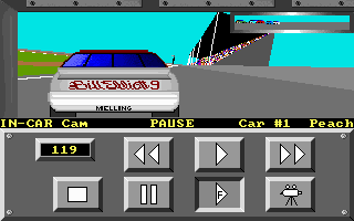 Bill Elliott's NASCAR Challenge (DOS) screenshot: There's Bill!