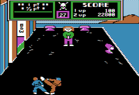 Karate Champ (Apple II) screenshot: Dodging a kick...