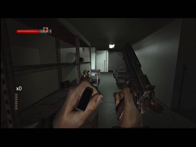 Condemned: Criminal Origins (Xbox 360) screenshot: Guns only have the ammo whats in them and some have none!
