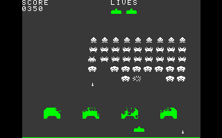 Invaders 1978 (DOS) screenshot: Action!!