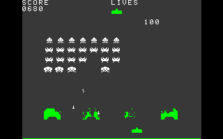 Invaders 1978 (DOS) screenshot: My bunkers are nearly gone...