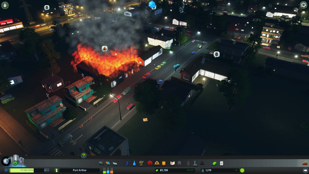 Cities: Skylines (Windows) screenshot: If you don't have a fire station in town, any fire will end up badly...