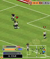 2006 Real Soccer (J2ME) screenshot: Good chance here.