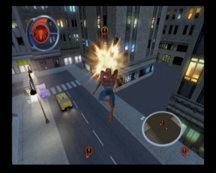 Spider-Man 2 (GameCube) screenshot: Kicking the thug while in the air is one of the ways to avoid being surrounded.