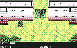 Metal Gear (Commodore 64) screenshot: Fighting a tank.