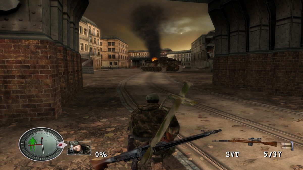 Sniper Elite (Windows) screenshot: Destroying a Soviet tank with a bazooka