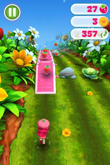 Strawberry Shortcake: Berry Rush (Browser) screenshot: Run over the bridge and collect the strawberries.