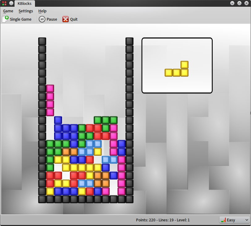 KBlocks (Linux) screenshot: This and the next are perfectly fitting