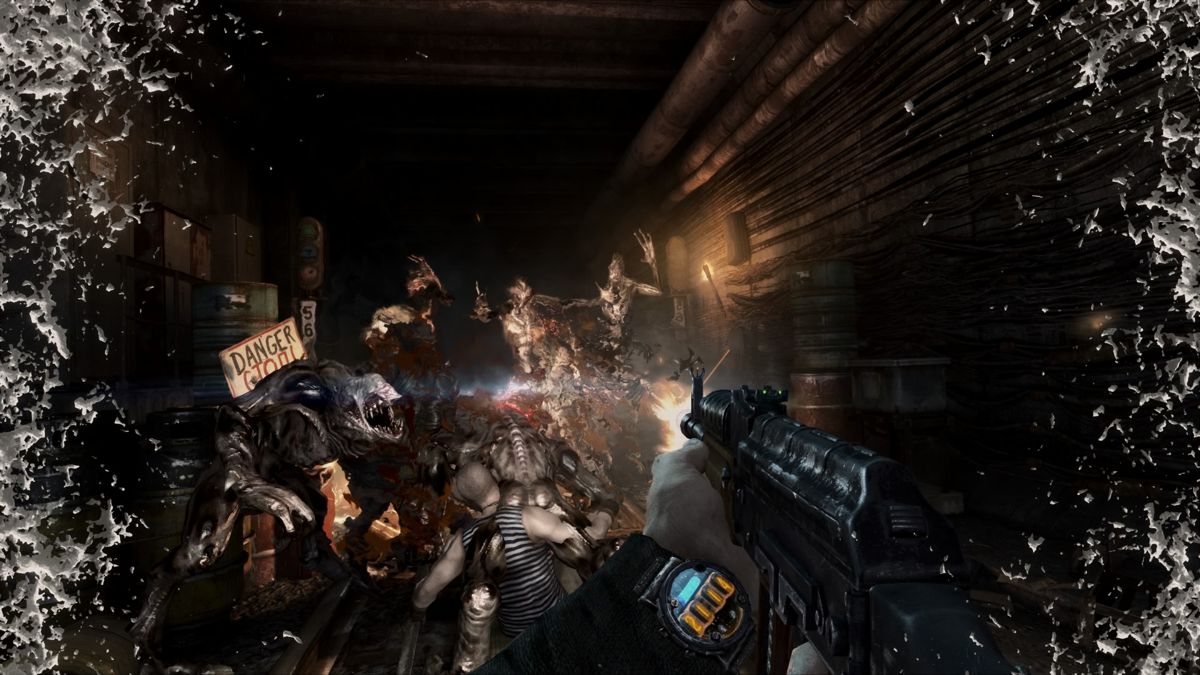 Metro: Last Light - Redux (PlayStation 4) screenshot: Metro: Last Light - An unlucky bunch of survivors