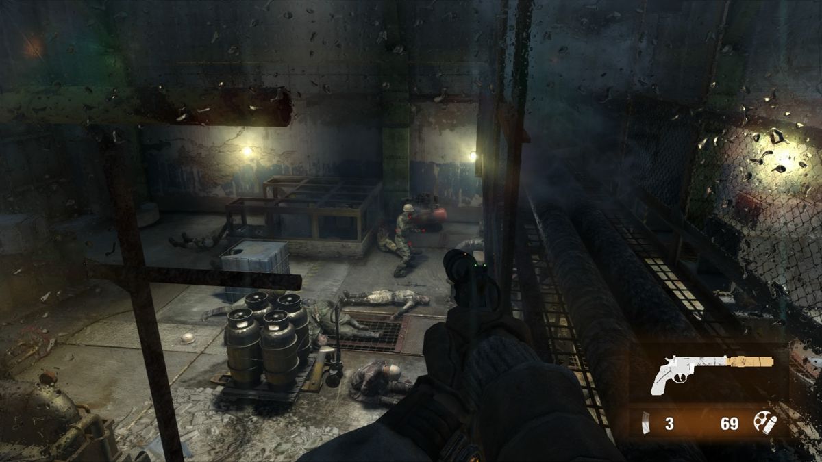 Metro: Last Light - Redux (PlayStation 4) screenshot: Metro: Last Light - Higher ground gives you advantage in combat