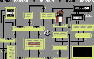 Mayhem (Commodore 64) screenshot: About to capture a Blibble