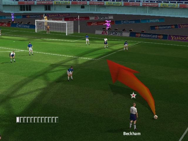 2002 FIFA World Cup (Windows) screenshot: Bending it like Beckham.