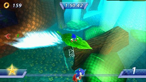 Sonic Rivals (PSP) screenshot: On certain maps you can use different devices to get some time advantage.