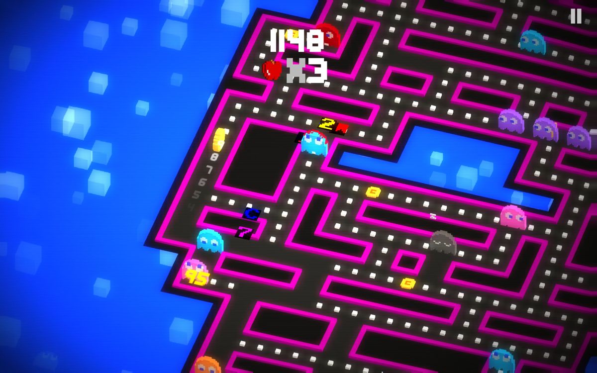 Pac-Man 256 (Android) screenshot: The piece of fruit triples the score.