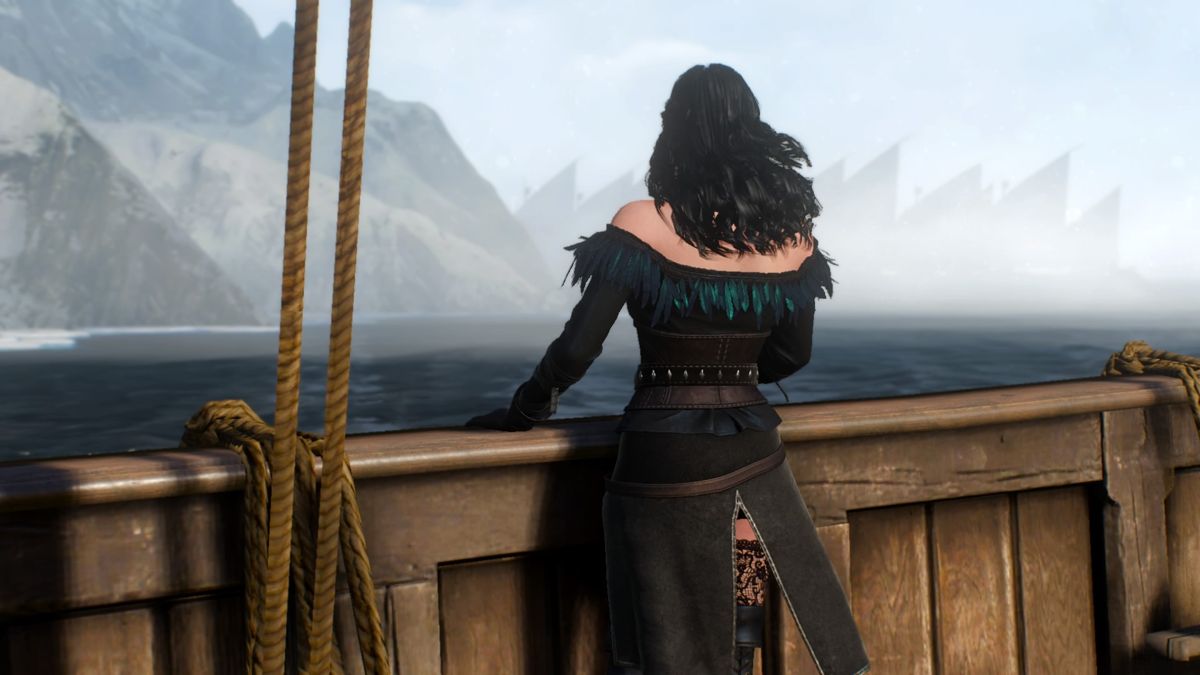 The Witcher 3: Wild Hunt - Alternative Look for Yennefer (PlayStation 4) screenshot: Yennefer, looking at the distance from the mast