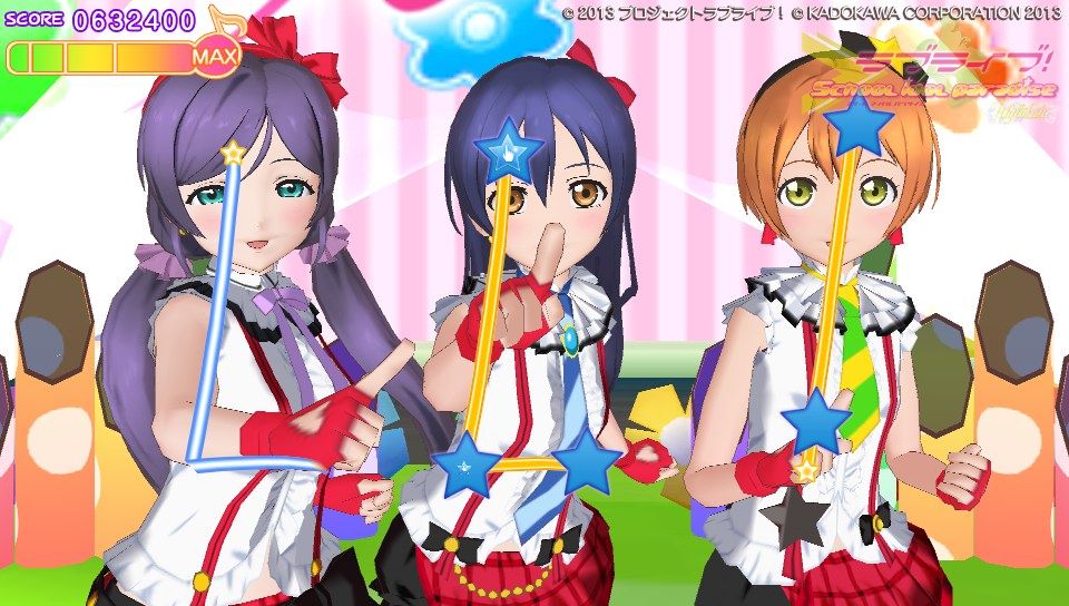 Love Live!: School Idol Paradise - Vol.3: Lily White (PS Vita) screenshot: Live Features allow the player to earn more points by tracing over various shapes just as the girls do.