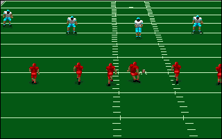 Front Page Sports: Football (DOS) screenshot: Kicking the ball.