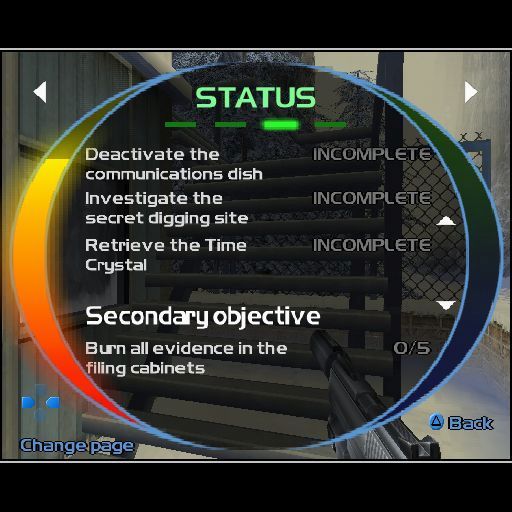 TimeSplitters 2 (PlayStation 2) screenshot: The in-game status screen for mission one in story mode, it's accessed via the pause menu<br>There's a status screen and other options on this menu too
