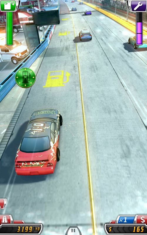 Daytona Rush (Android) screenshot: Refueling.