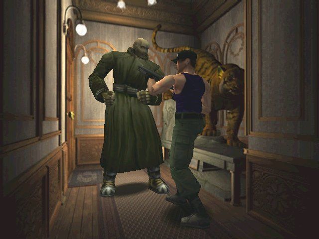 Resident Evil 2 (Windows) screenshot: Leon confronts the relentless Umbrella agent called Mr. X