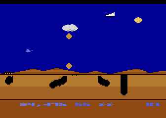 Chopper Hunt (Atari 8-bit) screenshot: I got them all, now I need to land once more at base to end this level.