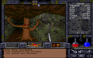 Ultima Underworld II: Labyrinth of Worlds (DOS) screenshot: You see a hostile reaper. Writes the status window