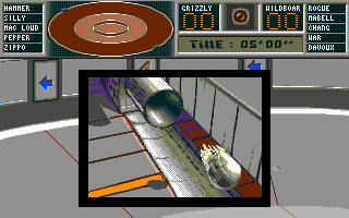 Killerball (DOS) screenshot: The Ball is thrown into the rink