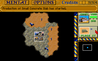 Dune II: The Building of a Dynasty (Amiga) screenshot: Concrete slab is ready to place.