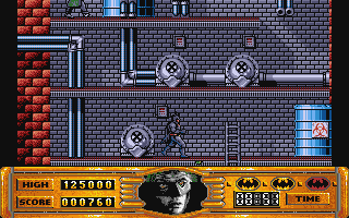 Batman (Atari ST) screenshot: Climb the ladders and find the exit of the plant