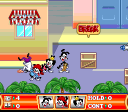Animaniacs (SNES) screenshot: Crates can be broken by dashing into them