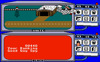 Spy vs Spy (Amiga) screenshot: Escape with the plane.