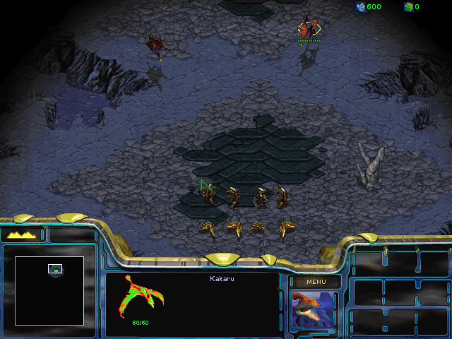 StarCraft: Brood War (Windows) screenshot: Several different new terrains and creatures specific for each were added (amongst other things like new units and score).