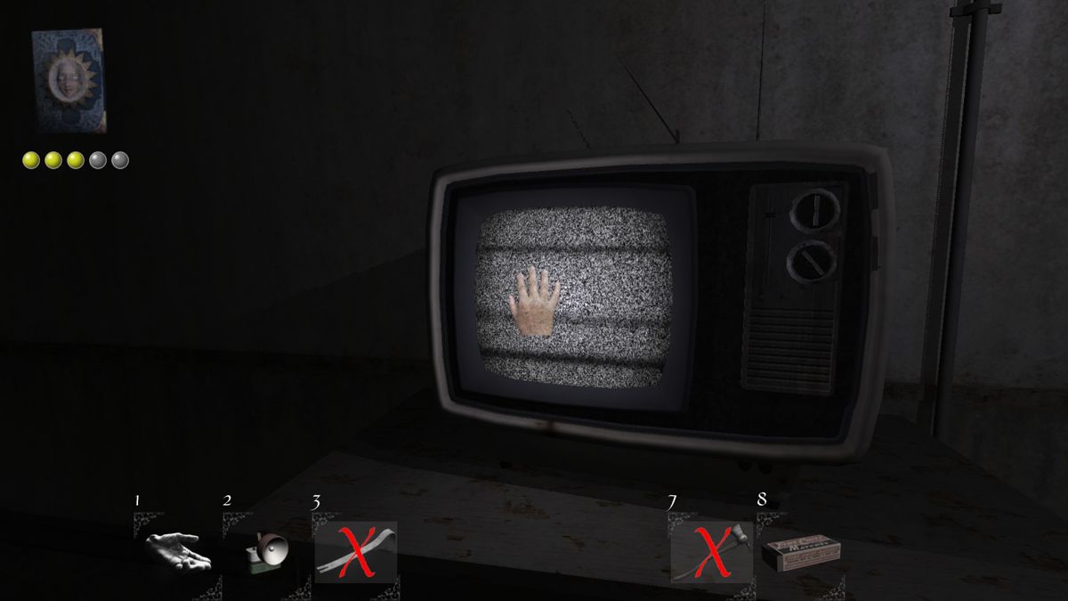 The Hat Man: Shadow Ward (Windows) screenshot: A TV, finally I can save the game.