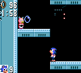 Sonic the Hedgehog (Game Gear) screenshot: Nice belly you have there. Humm, it fires bubbles! Interesting..