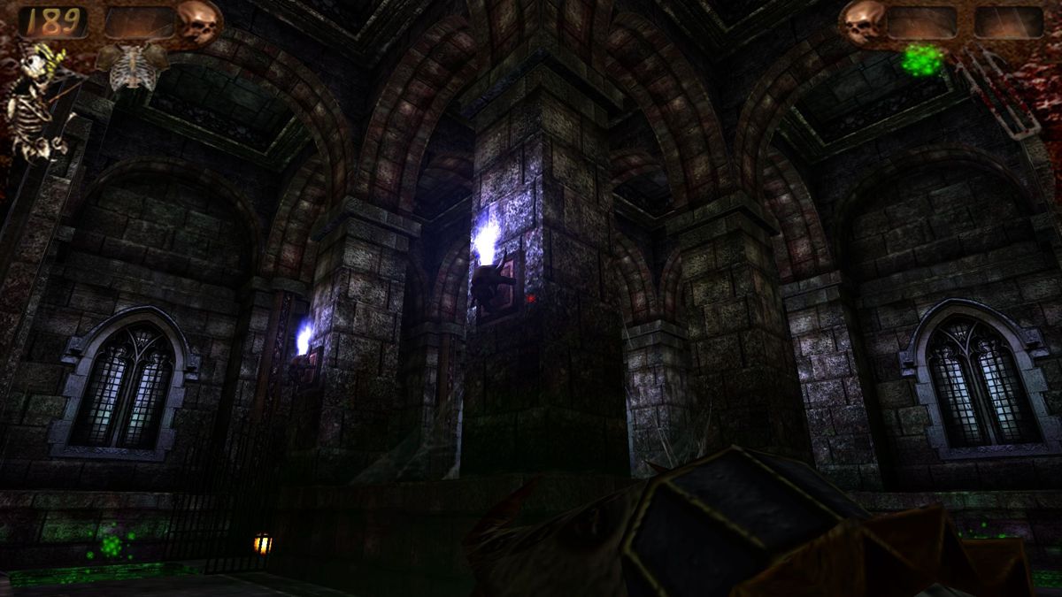 Dark Salvation (Windows) screenshot: Some levels feature elaborate gothic architecture