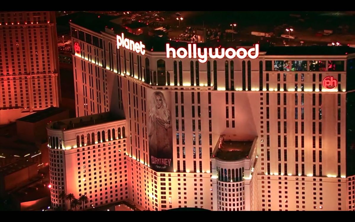 Britney Spears: American Dream (Android) screenshot: Britney appears in the introduction video.
