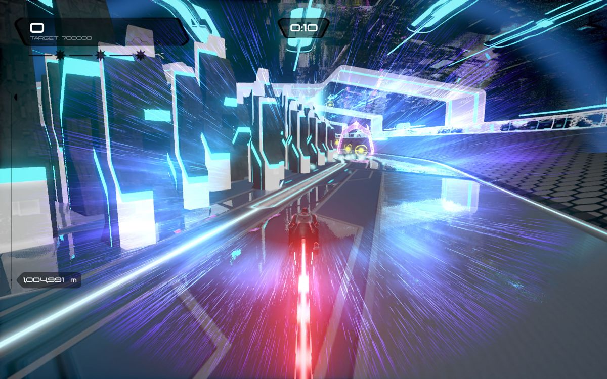 Tron RUN/r (Windows) screenshot: Watch out for obstacles that pop up suddenly.