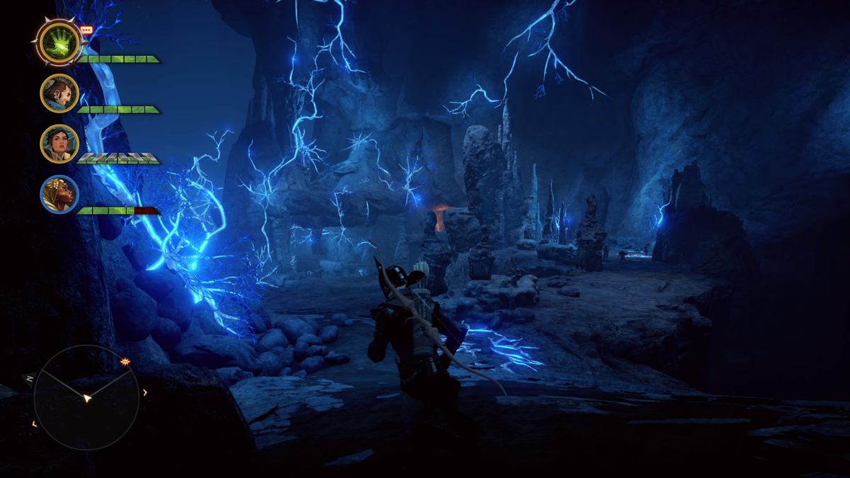 Dragon Age: Inquisition - The Descent (PlayStation 4) screenshot: Branching paths let you avoid enemy if you don't want to fight everyone