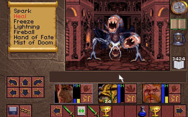 Lands of Lore: The Throne of Chaos (DOS) screenshot: Battle against Scotia, who likes to transform