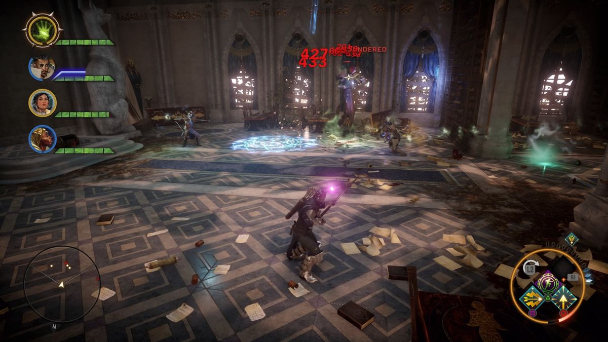 Dragon Age: Inquisition - Trespasser (PlayStation 4) screenshot: Fighting the librarians