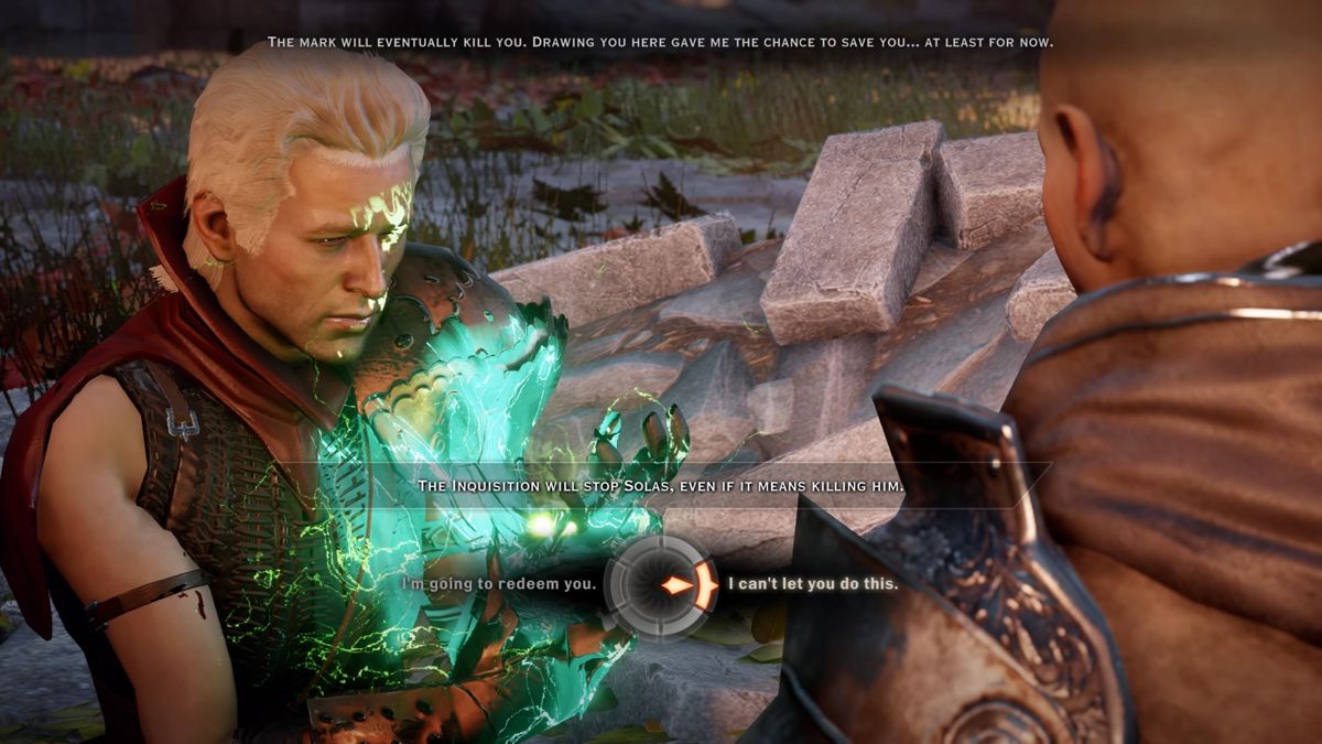 Dragon Age: Inquisition - Trespasser (PlayStation 4) screenshot: The Inquisitor is having a real trouble with the marker on his hand