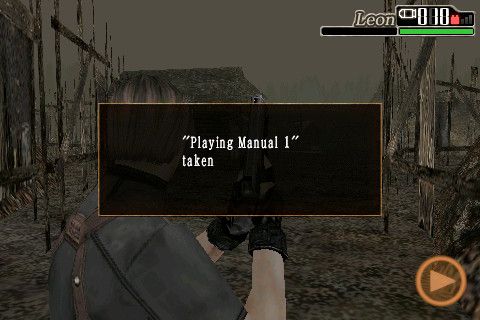 Resident Evil 4: Mobile Edition (iPhone) screenshot: Picking up an item.