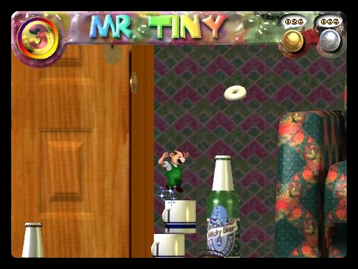Mr. Tiny Adventures (Windows) screenshot: Some items replenish your health.