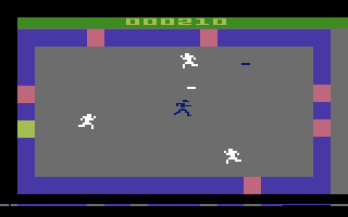 Tron: Deadly Discs (Atari 2600) screenshot: A game in progress