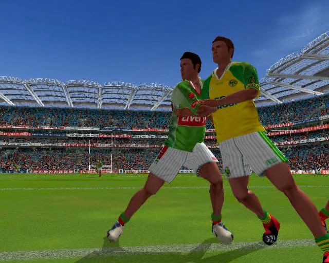 Gaelic Games: Football (PlayStation 2) screenshot: The game starts with rolling demo sequence showing a match being played