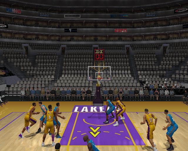 NBA 2K3 (PlayStation 2) screenshot: Game Modes: Practice<br>In a full game the auditorium is packed