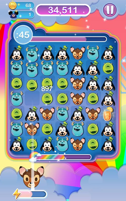 Disney Emoji Blitz (Android) screenshot: New emojis are introduced regularly on the board.